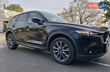 Внедорожник / Кроссовер Mazda CX-5 2019 в 