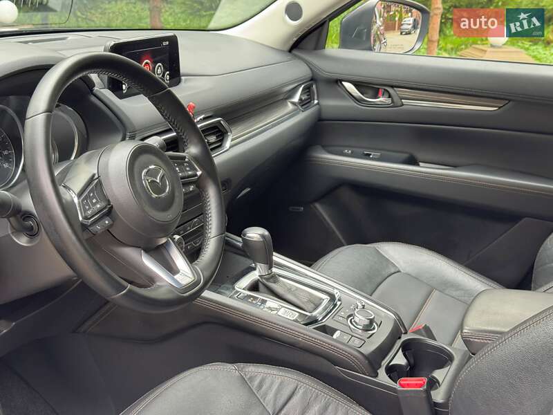 Позашляховик / Кросовер Mazda CX-5 2017 в Самборі