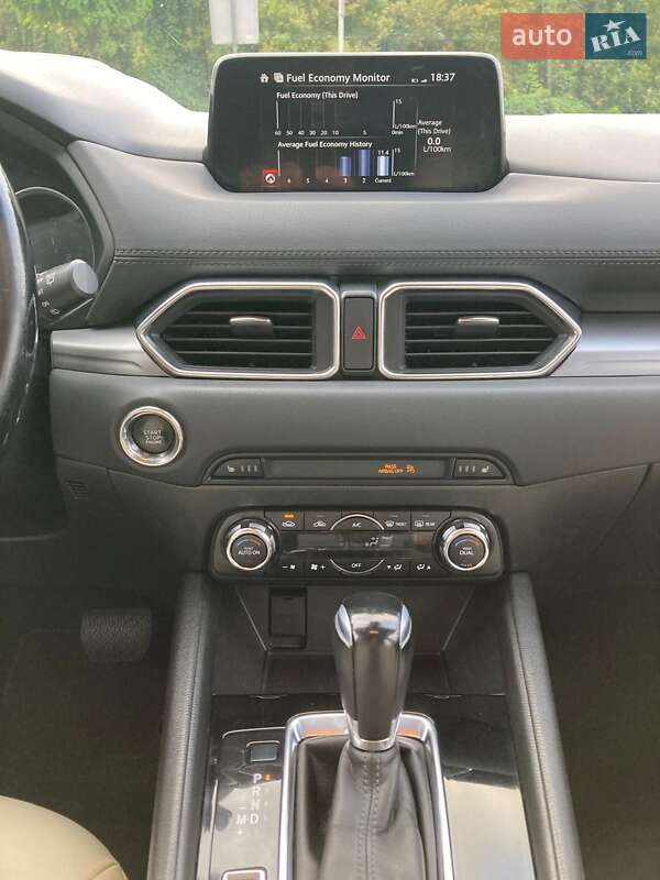 Позашляховик / Кросовер Mazda CX-5 2017 в Луцьку