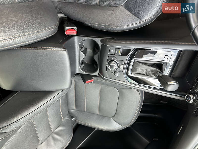 Позашляховик / Кросовер Mazda CX-5 2018 в Дубні