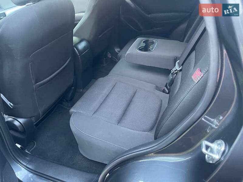 Позашляховик / Кросовер Mazda CX-5 2015 в Новоархангельську