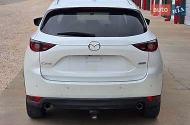 Внедорожник / Кроссовер Mazda CX-5 2018 в 