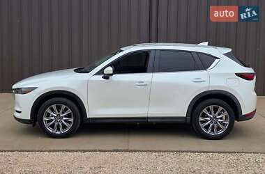 Внедорожник / Кроссовер Mazda CX-5 2018 в 