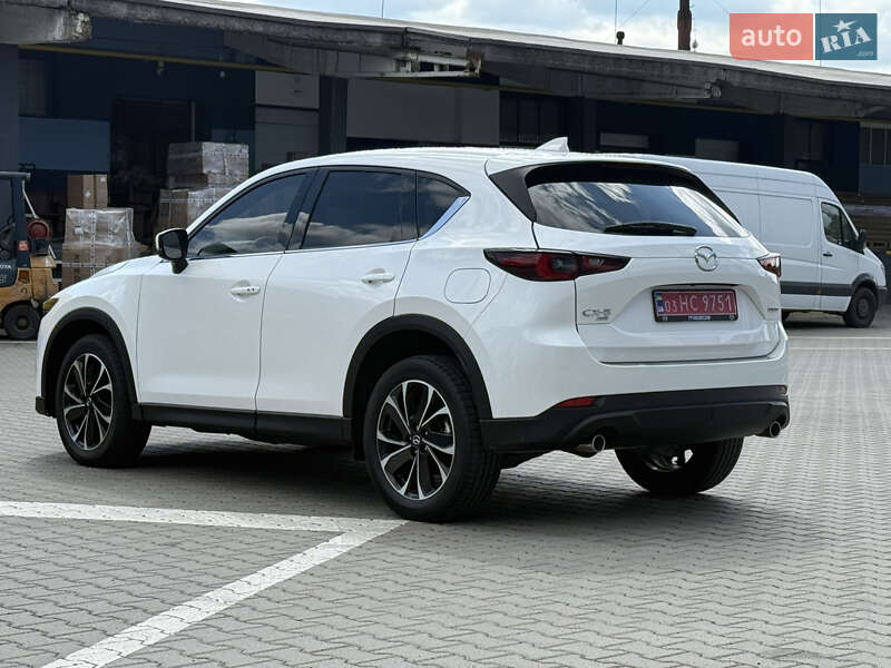 Внедорожник / Кроссовер Mazda CX-5 2022 в Ровно