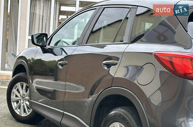 Внедорожник / Кроссовер Mazda CX-5 2017 в 