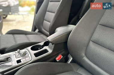 Внедорожник / Кроссовер Mazda CX-5 2017 в 