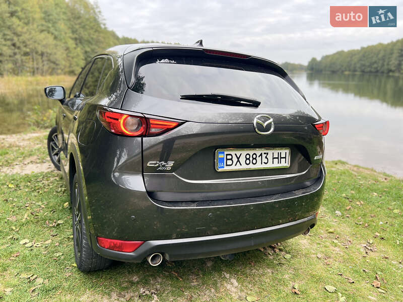 Позашляховик / Кросовер Mazda CX-5 2017 в Нетішині