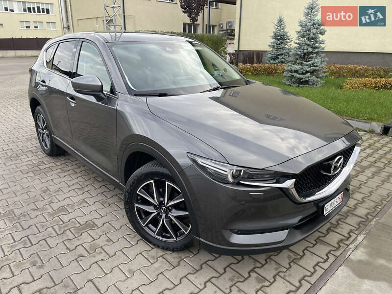 Позашляховик / Кросовер Mazda CX-5 2018 в 