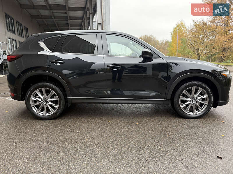 Внедорожник / Кроссовер Mazda CX-5 2019 в Киеве