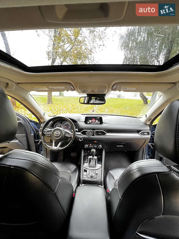Внедорожник / Кроссовер Mazda CX-5 2017 в Киеве
