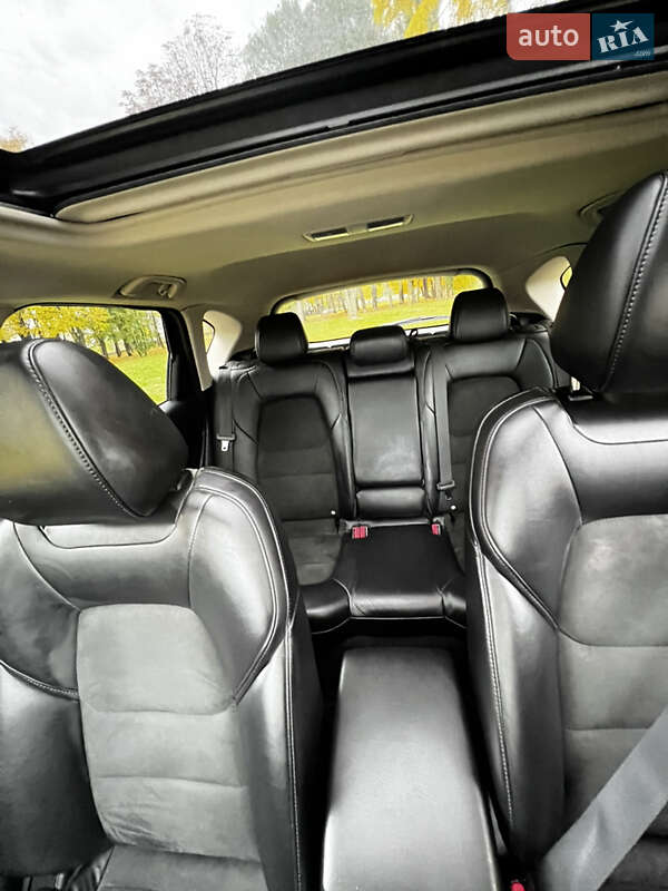 Внедорожник / Кроссовер Mazda CX-5 2017 в Киеве