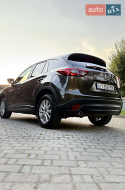 Внедорожник / Кроссовер Mazda CX-5 2016 в 