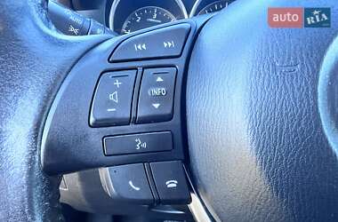 Позашляховик / Кросовер Mazda CX-5 2013 в  фото 47 Позашляховик / Кросовер Mazda CX-5 2013 в