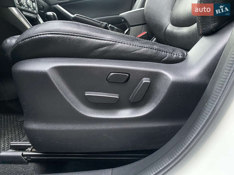 Позашляховик / Кросовер Mazda CX-5 2014 в Сваляві фото 29 Позашляховик / Кросовер Mazda CX-5 2014 в Сваляві