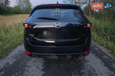 Позашляховик / Кросовер Mazda CX-5 2018 в  фото 5 Позашляховик / Кросовер Mazda CX-5 2018 в