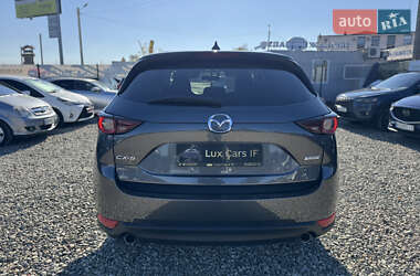 Позашляховик / Кросовер Mazda CX-5 2018 в 