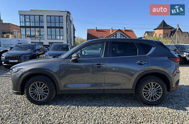 Позашляховик / Кросовер Mazda CX-5 2018 в 