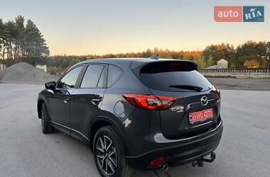 Позашляховик / Кросовер Mazda CX-5 2016 в  фото 7 Позашляховик / Кросовер Mazda CX-5 2016 в