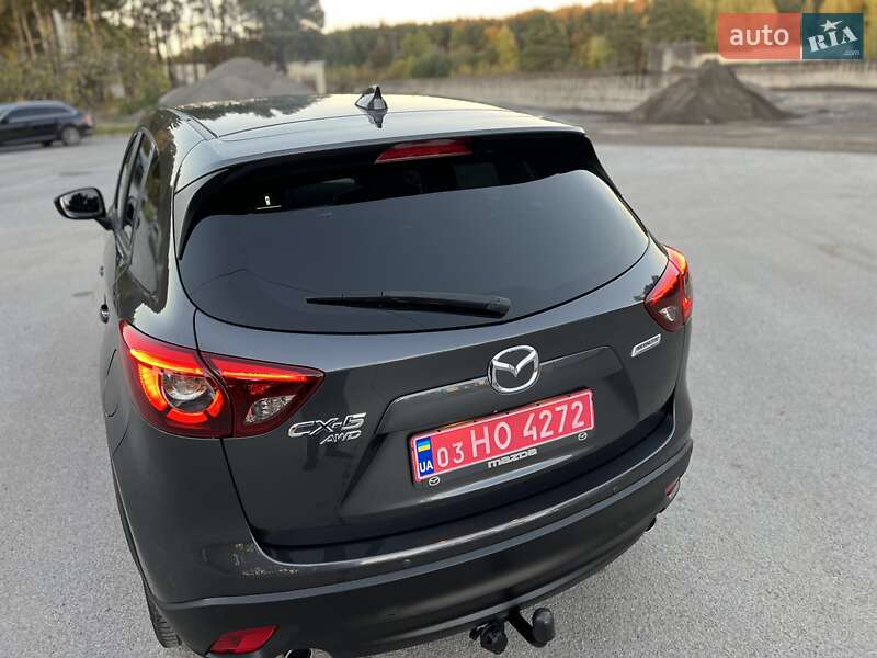 Позашляховик / Кросовер Mazda CX-5 2016 в Радивиліві