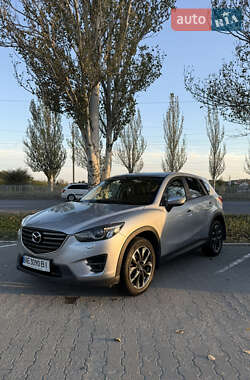 Позашляховик / Кросовер Mazda CX-5 2016 в  фото 5 Позашляховик / Кросовер Mazda CX-5 2016 в