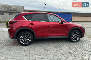 Позашляховик / Кросовер Mazda CX-5 2017 в  фото 13 Позашляховик / Кросовер Mazda CX-5 2017 в