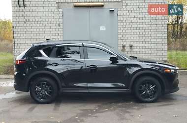 Позашляховик / Кросовер Mazda CX-5 2021 в  фото 6 Позашляховик / Кросовер Mazda CX-5 2021 в