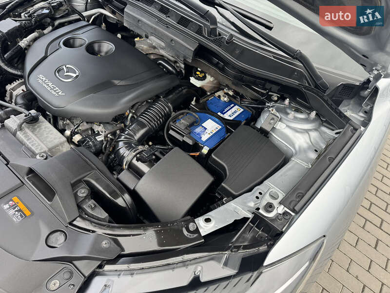 Позашляховик / Кросовер Mazda CX-5 2016 в Лопатині