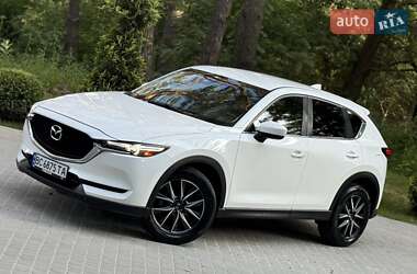 Позашляховик / Кросовер Mazda CX-5 2019 в  фото 8 Позашляховик / Кросовер Mazda CX-5 2019 в