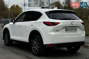 Внедорожник / Кроссовер Mazda CX-5 2018 в 