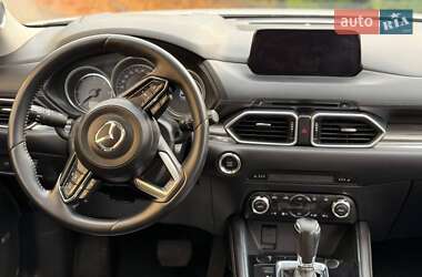 Позашляховик / Кросовер Mazda CX-5 2019 в  фото 42 Позашляховик / Кросовер Mazda CX-5 2019 в