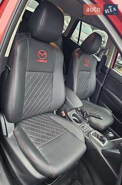 Позашляховик / Кросовер Mazda CX-5 2014 в  фото 15 Позашляховик / Кросовер Mazda CX-5 2014 в