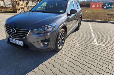 Позашляховик / Кросовер Mazda CX-5 2016 в  фото 3 Позашляховик / Кросовер Mazda CX-5 2016 в