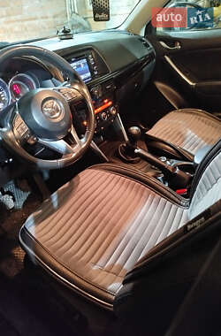 Позашляховик / Кросовер Mazda CX-5 2013 в 