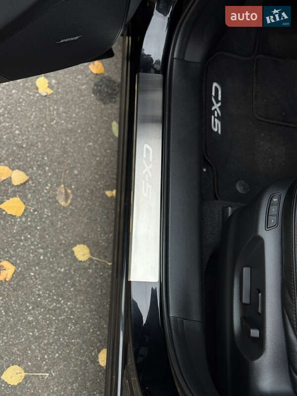 Позашляховик / Кросовер Mazda CX-5 2016 в Чернігові