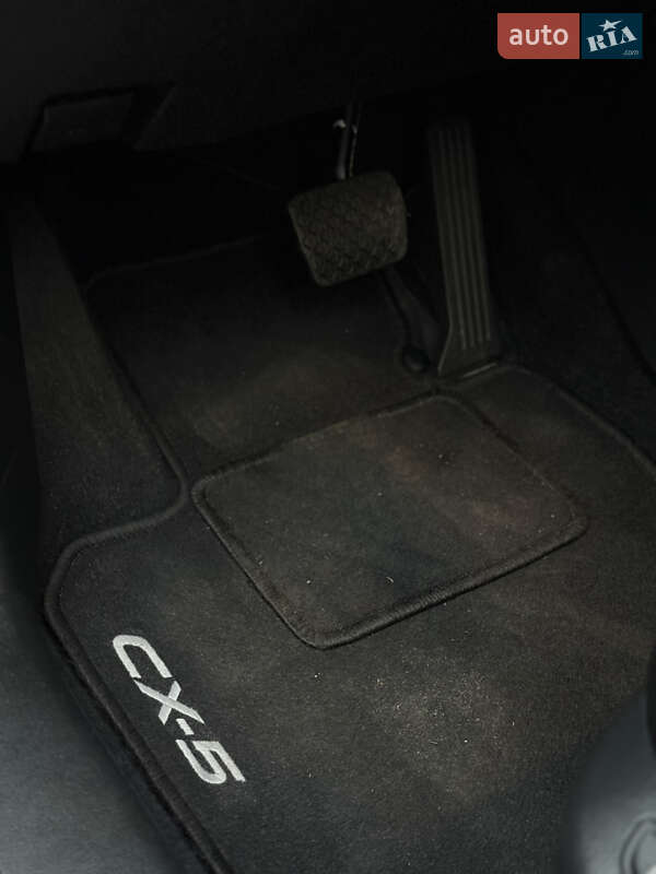 Позашляховик / Кросовер Mazda CX-5 2016 в Чернігові