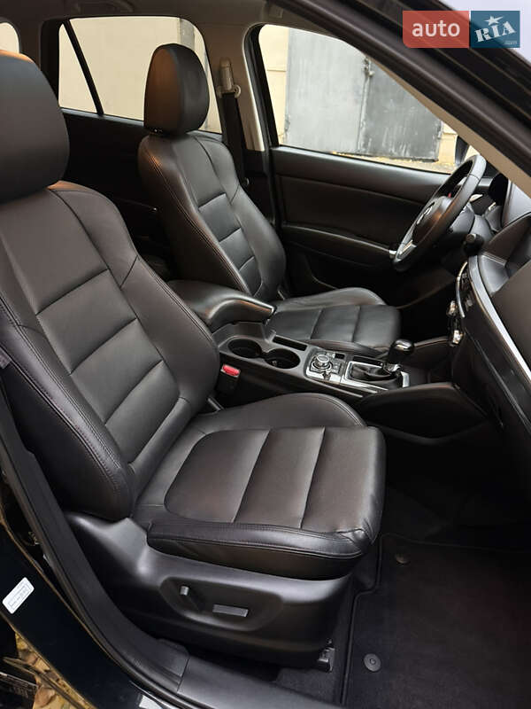 Позашляховик / Кросовер Mazda CX-5 2016 в Чернігові