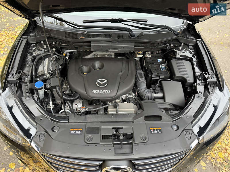 Позашляховик / Кросовер Mazda CX-5 2016 в Чернігові