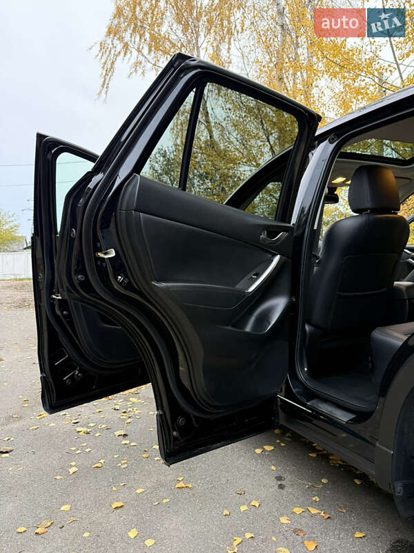 Позашляховик / Кросовер Mazda CX-5 2016 в Чернігові
