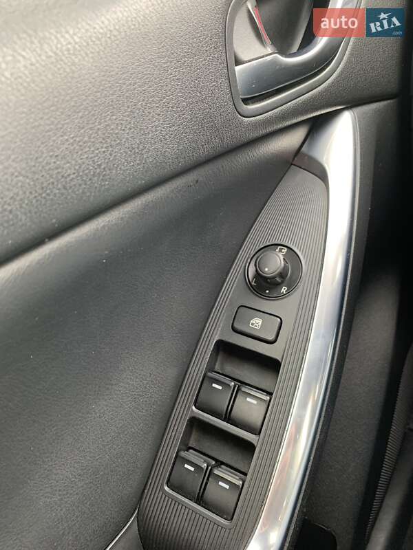 Позашляховик / Кросовер Mazda CX-5 2012 в Умані фото 38 Позашляховик / Кросовер Mazda CX-5 2012 в Умані