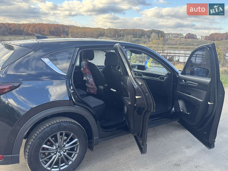 Позашляховик / Кросовер Mazda CX-5 2019 в Києві фото 10 Позашляховик / Кросовер Mazda CX-5 2019 в Києві