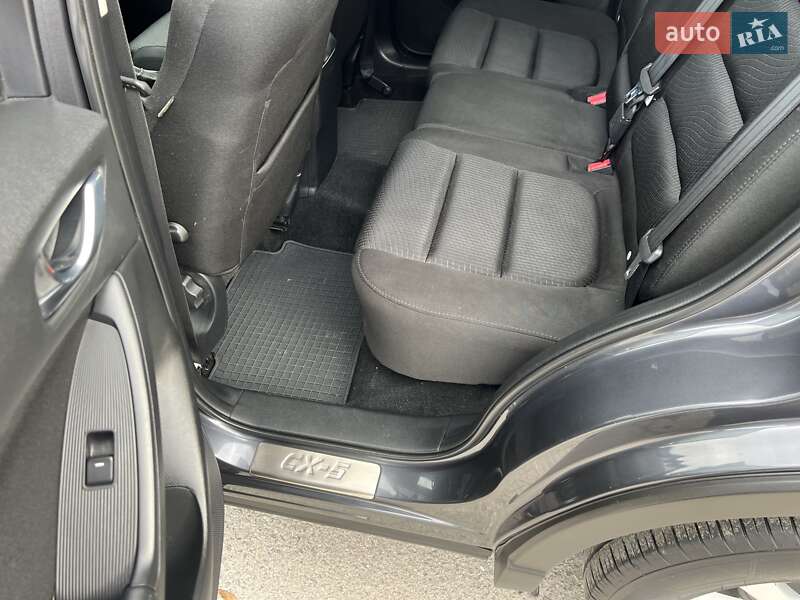 Позашляховик / Кросовер Mazda CX-5 2013 в Радивиліві