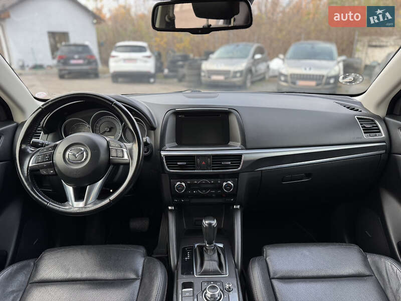 Внедорожник / Кроссовер Mazda CX-5 2016 в Дубно