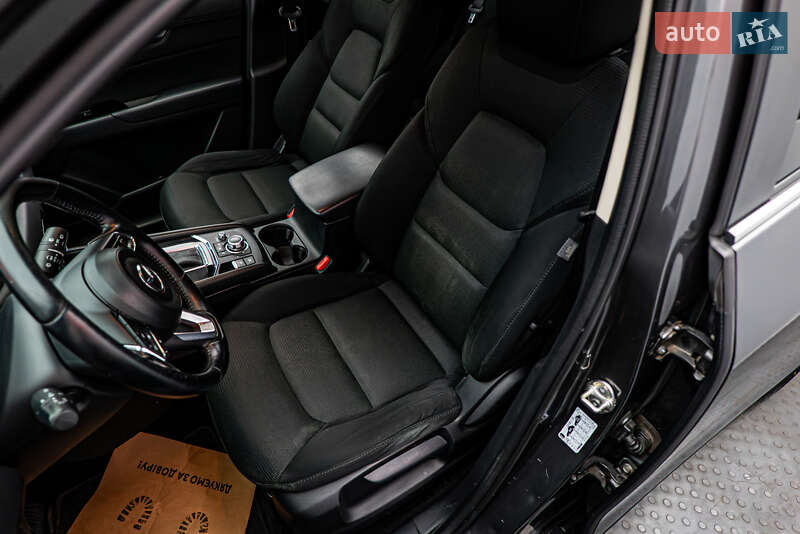 Внедорожник / Кроссовер Mazda CX-5 2017 в Киеве