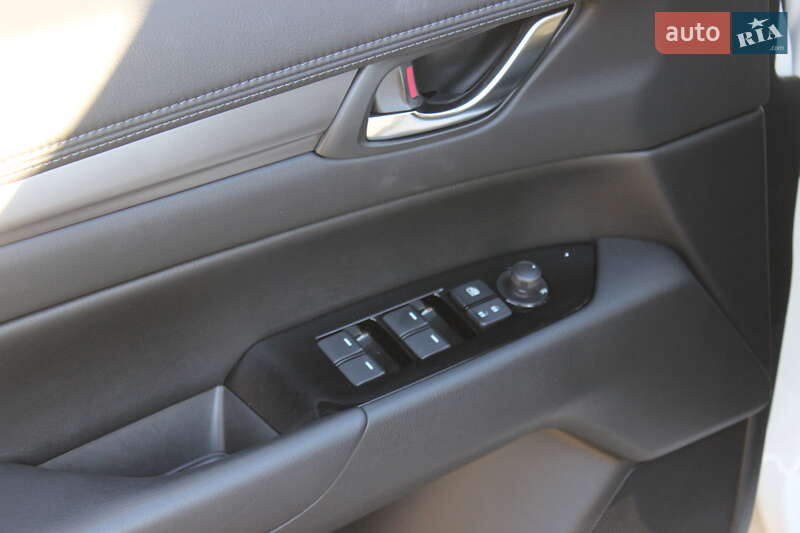 Внедорожник / Кроссовер Mazda CX-5 2022 в Днепре