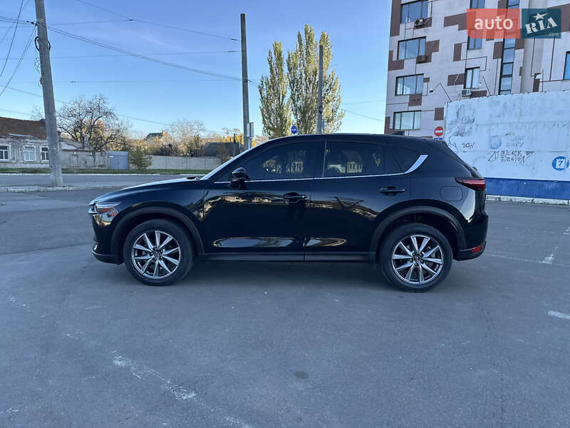 Позашляховик / Кросовер Mazda CX-5 2018 в Миколаєві