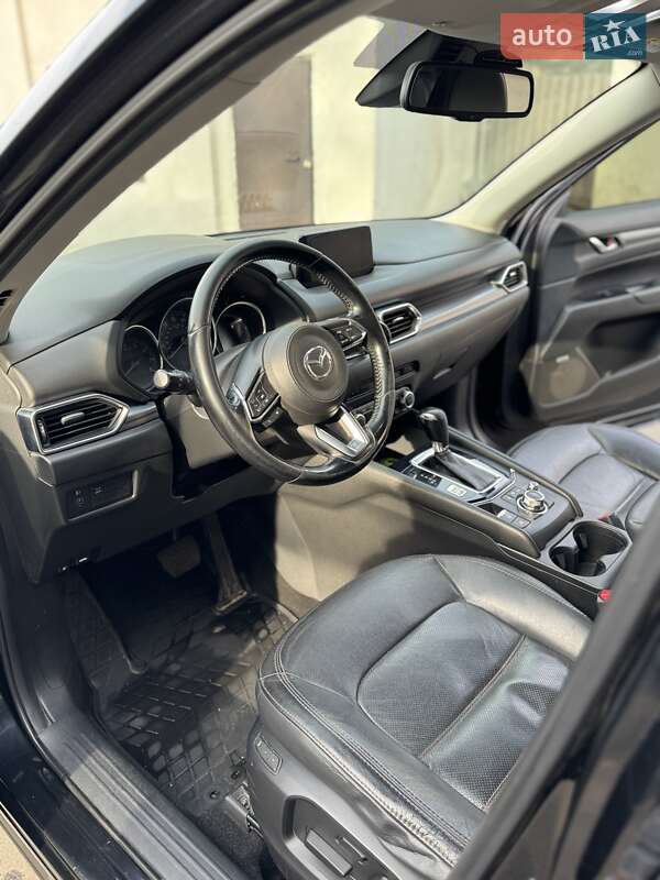 Позашляховик / Кросовер Mazda CX-5 2017 в Запоріжжі