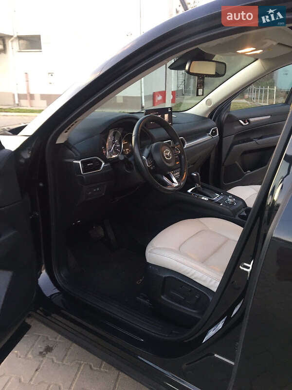 Внедорожник / Кроссовер Mazda CX-5 2022 в Черновцах