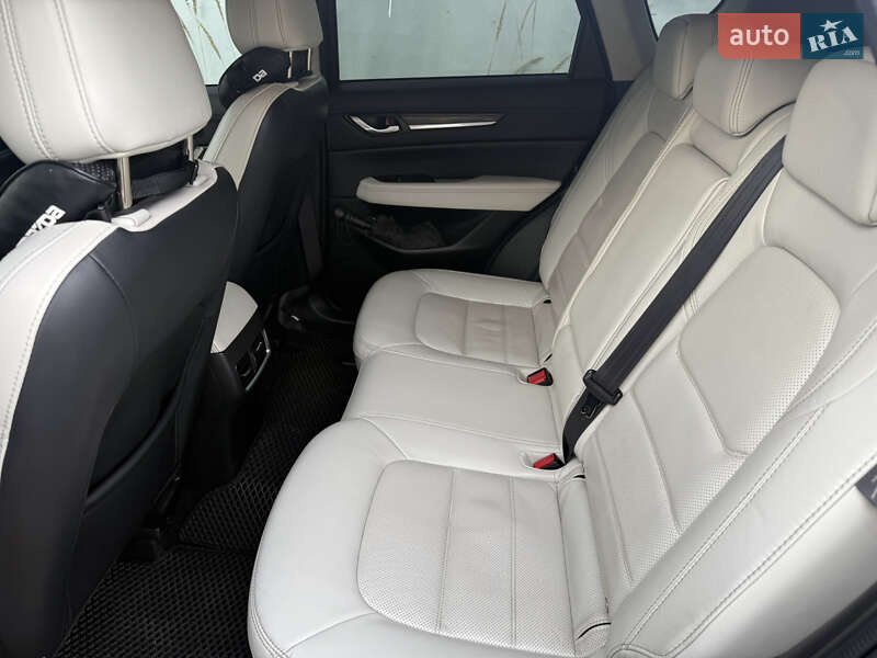 Позашляховик / Кросовер Mazda CX-5 2018 в Києві фото 10 Позашляховик / Кросовер Mazda CX-5 2018 в Києві