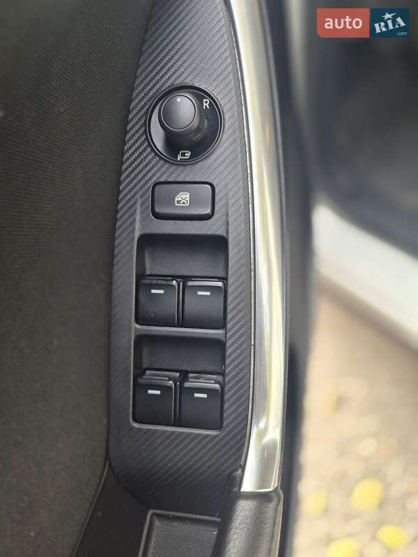 Внедорожник / Кроссовер Mazda CX-5 2016 в Харькове