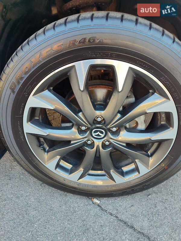 Позашляховик / Кросовер Mazda CX-5 2015 в Ізюмі